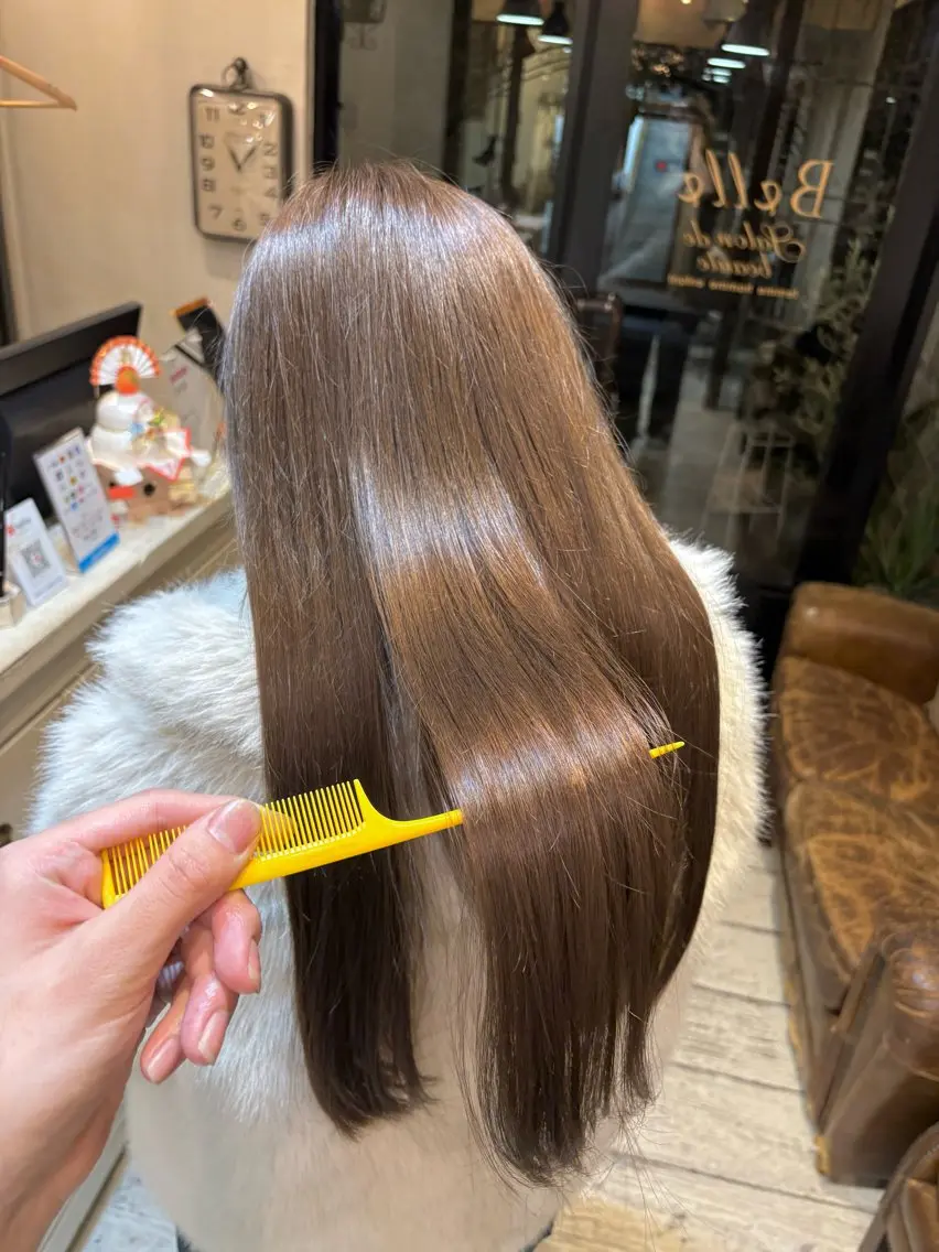 ロング カラー ショコラグレージュ グレージュ ヘアカラー 工藤 暖 /透明感カラーのヘアスタイル
