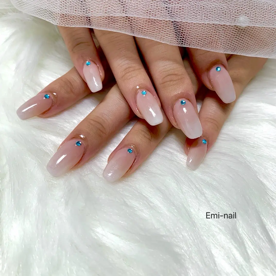 ネイル ハンドネイル Emi-nail 江﨑のネイルデザイン