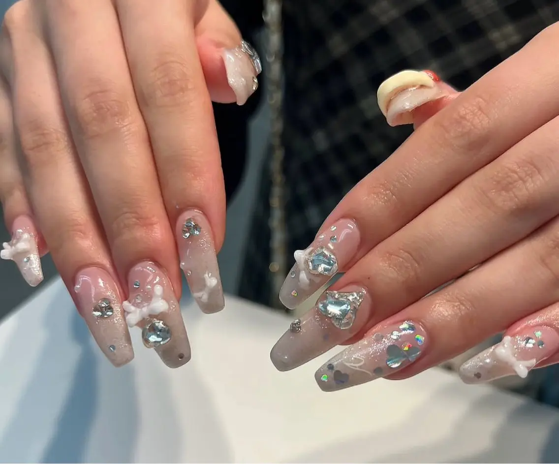 ネイル ハンドネイル NiJi Nailsのネイルデザイン