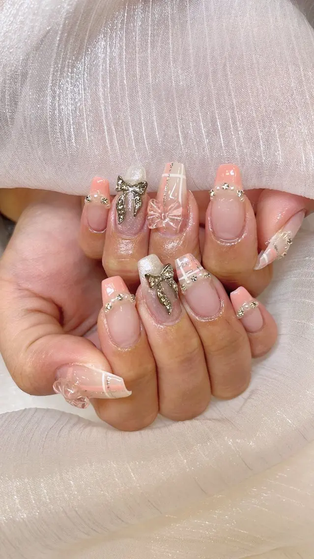 ネイル ハンドネイル ハンドケア The Nail & Eye Lashの眉毛・アイブロウイメージ
