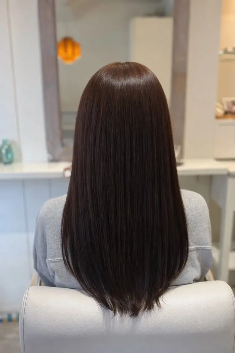 セミロング 縮毛矯正 NICCOLO室見 Erinaのヘアスタイル
