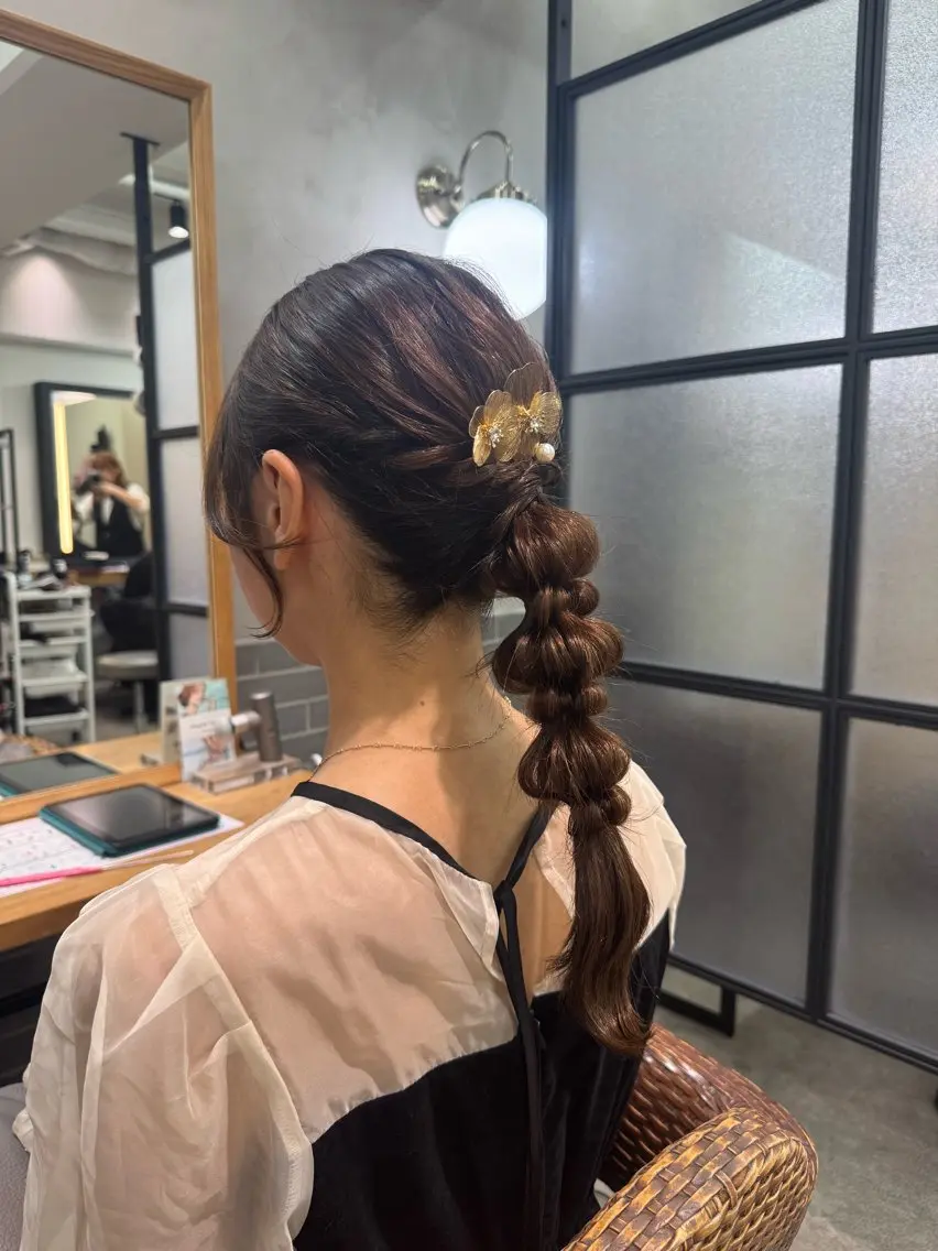 ヘアアレンジ ヘアセット red neo あいりのマツエク・マツパデザイン