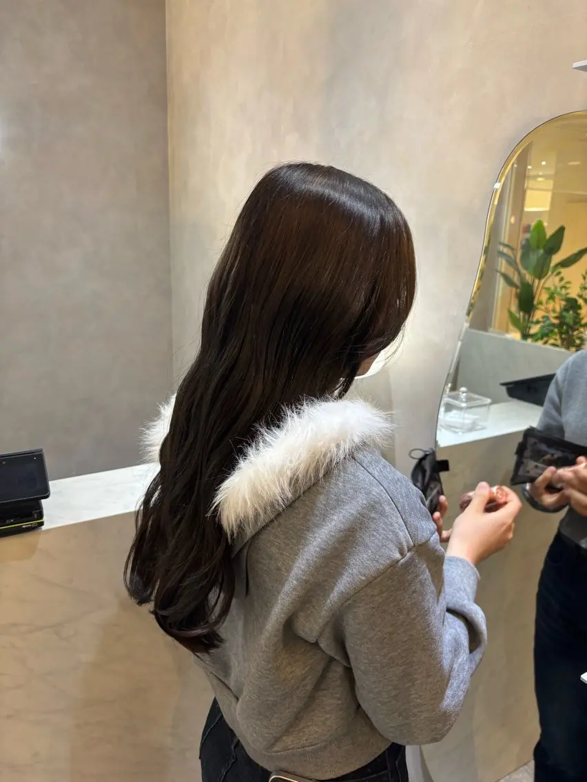 カラー ヘアカラー トリートメント zina karin୨୧˙˳⋆のヘアスタイル