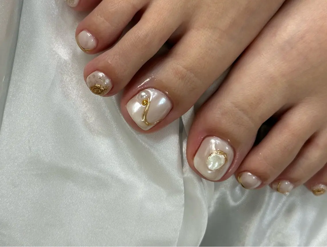 ネイル アートネイル フットネイル 持ち込み フットネイル three 0 nail spaceのネイルデザイン