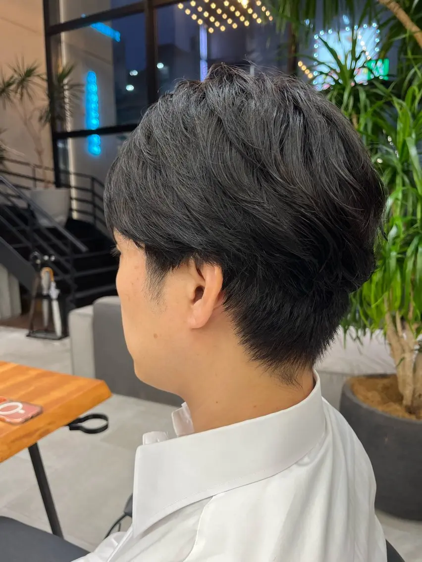 ショート ヘアカラー 縮毛矯正⚡️カラー いいじまのヘアスタイル