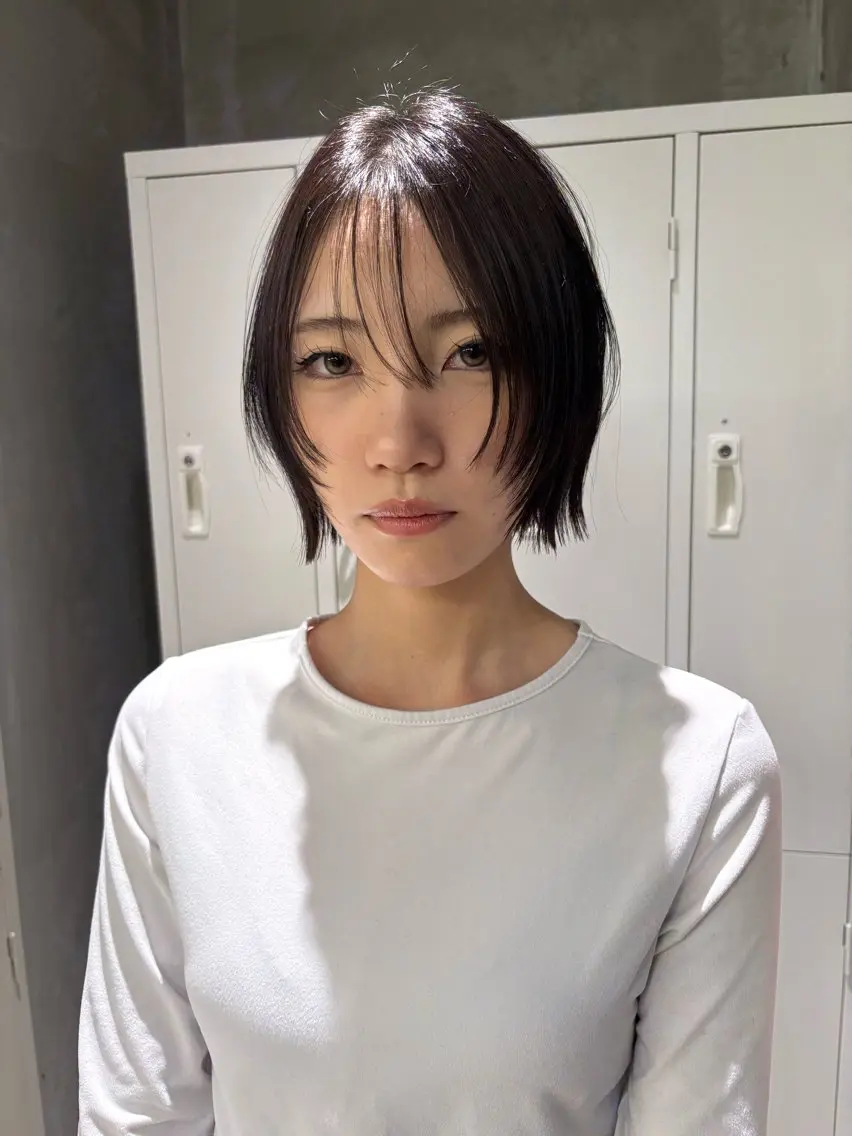 ショート カラー ボブレイヤー ボブ レイヤーカット カット ヘアカラー リカ/ハイトーン ・オリーブ🍀のヘアスタイル