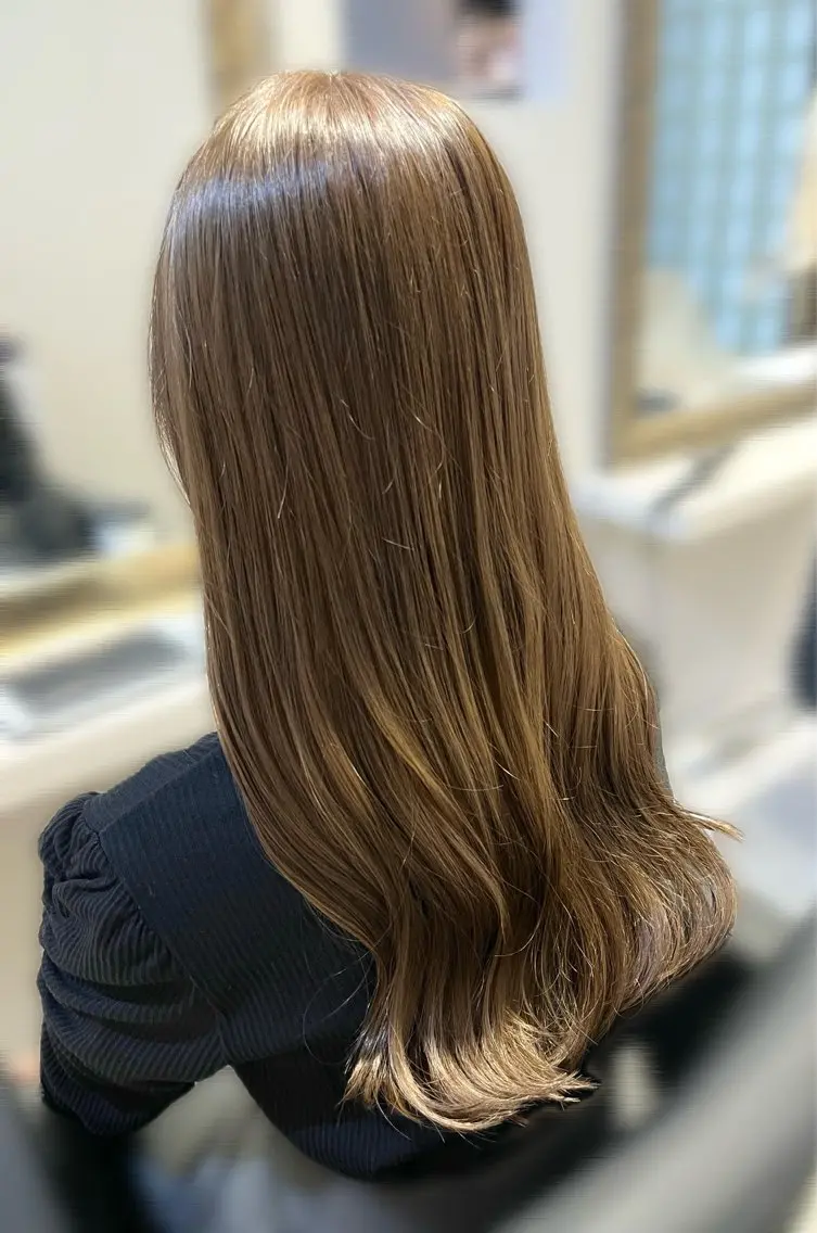 ロング カラー カット ヘアカラー CoRe yuunaのヘアスタイル