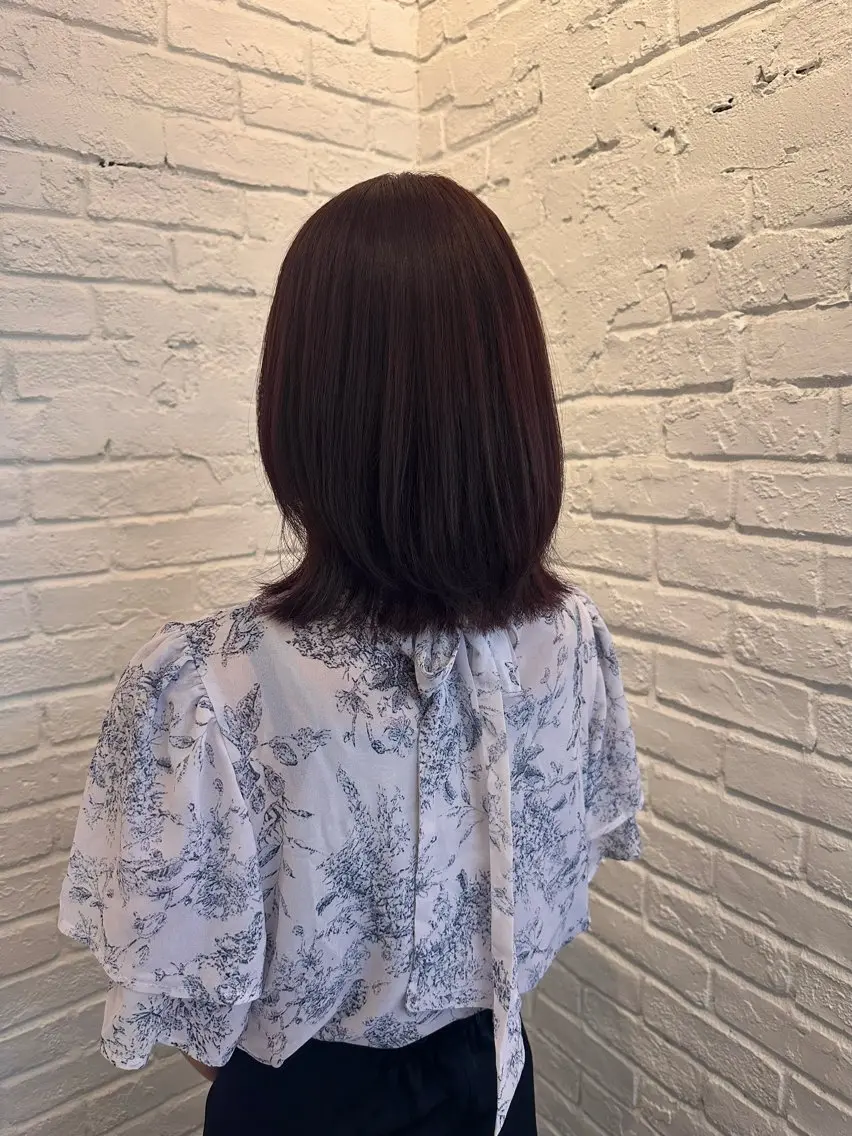 ミディアム カラー ヘアアレンジ ブリーチ ブリーチなしカラー レッドカラー 縮毛矯正 YU-KI 🐈‍⬛のヘアスタイル