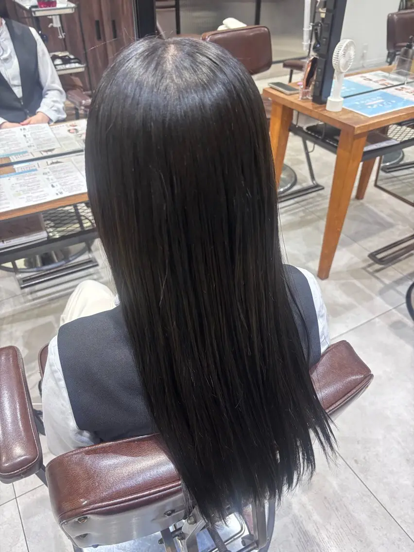 ロング カラー 日野 花香のヘアスタイル