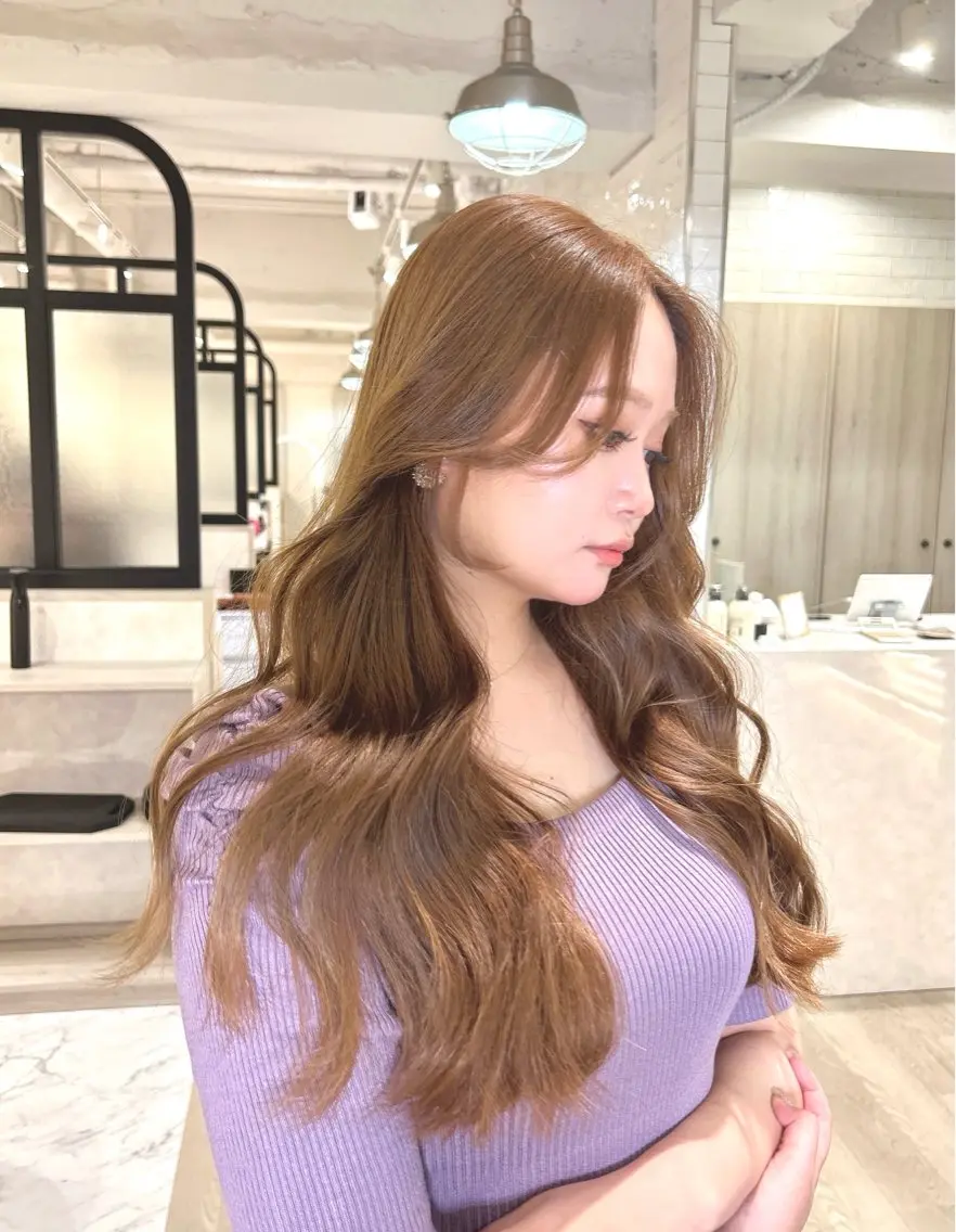 ロング カラー カット ヘアカラー トリートメント emi/髪質改善/ 韓国風/艶カラーのヘアスタイル
