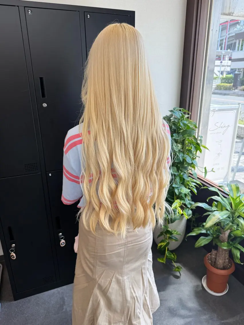ロング 碇山 楓己のヘアスタイル
