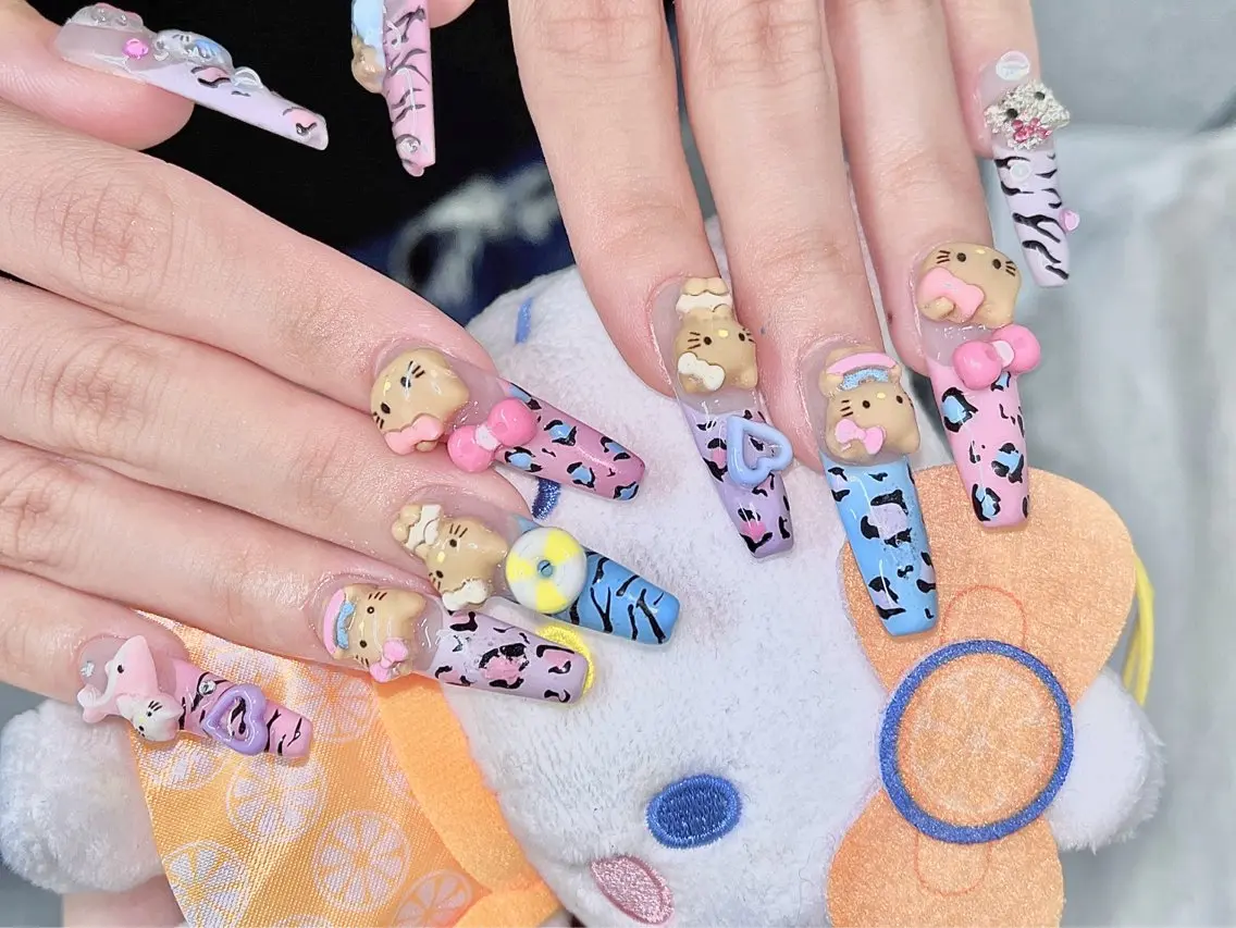 ネイル Glow Nail スカルプ専門店のネイルデザイン