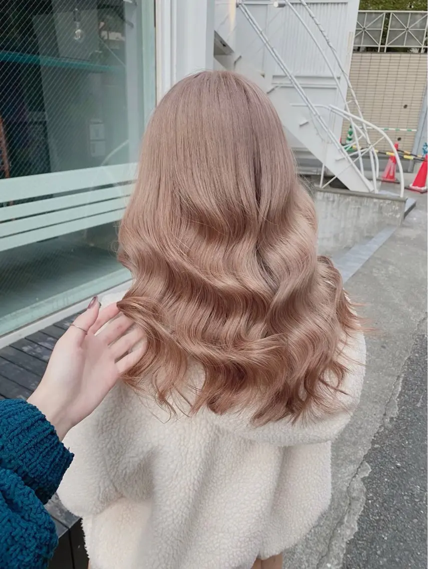 カラー ハイトーン/ガーリー /みはね🎀໒꒱のヘアスタイル