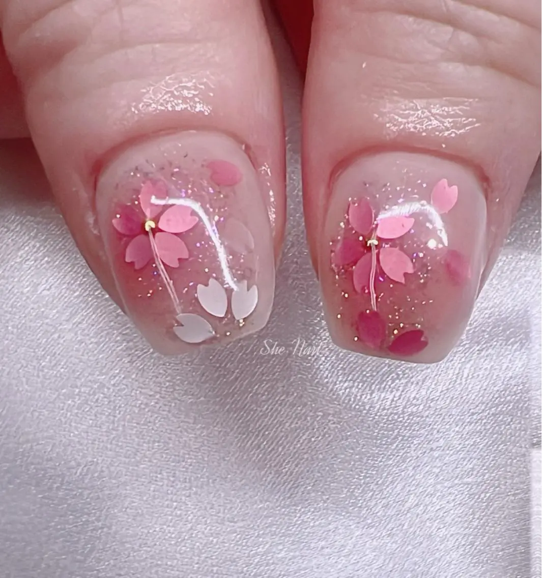 ネイル チークネイル 桜ネイル 長さ出し フレンチネイル ガラスフレンチ ハンドネイル ISA_ BELLAのネイルデザイン