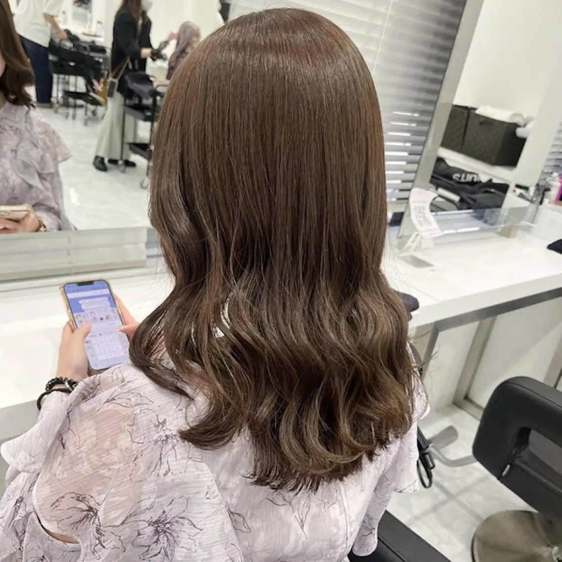 カラー 【公式】DISCO銀 座🪩トレンド🪽のヘアスタイル