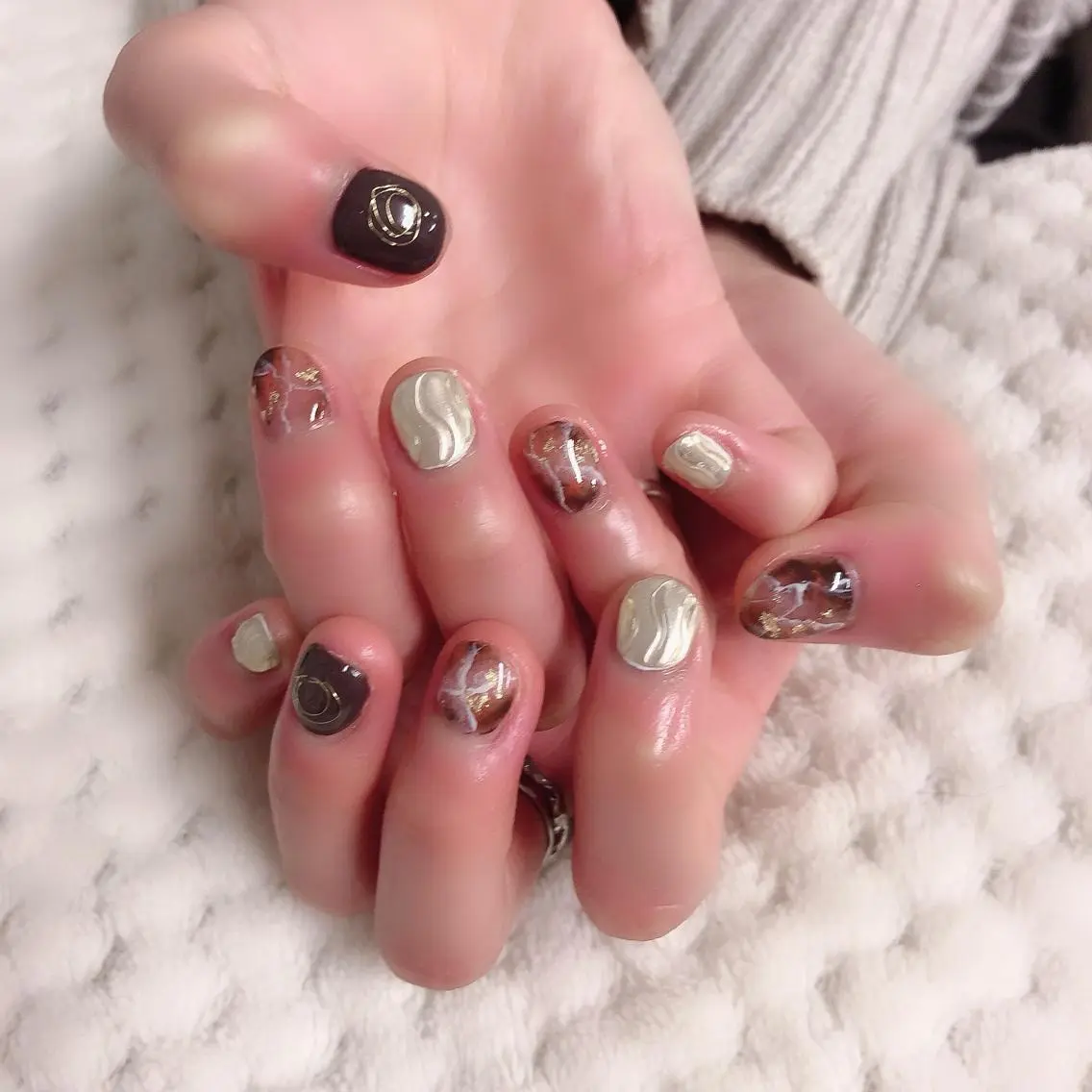ネイル ミラーネイル ニュアンスネイル ono megumiのネイルデザイン