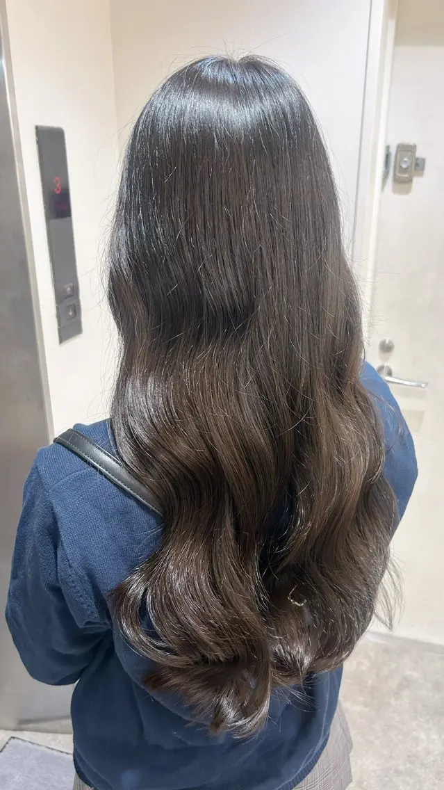 ロング ヘアカラー 髪質改善カラー/ 透明感カラー🫧のヘアスタイル