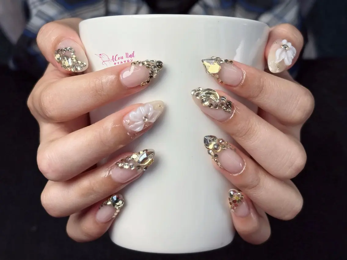 ネイル 桜ネイル 長さ出し フラワーネイル フレンチネイル ジェルネイル ハンドネイル ACon NailSalonのネイルデザイン