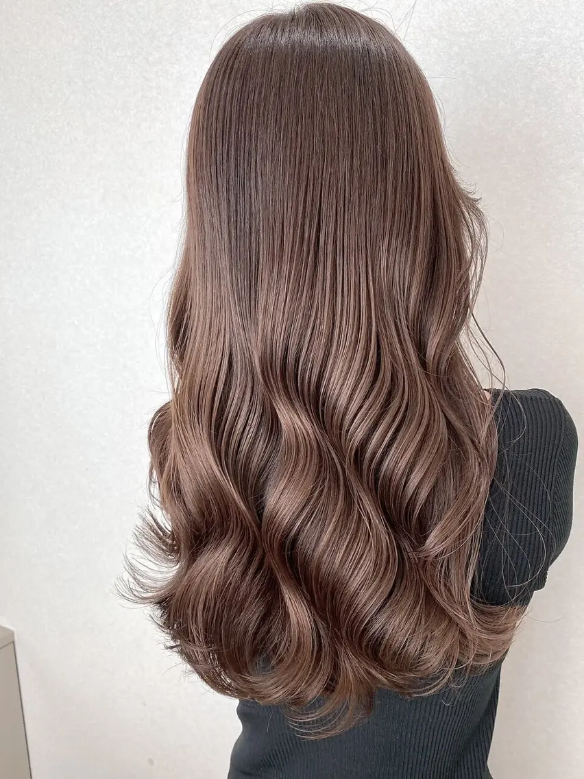 セミロング ヘアカラー トリートメント レイヤーカット/ 髪質改善/白石のヘアスタイル