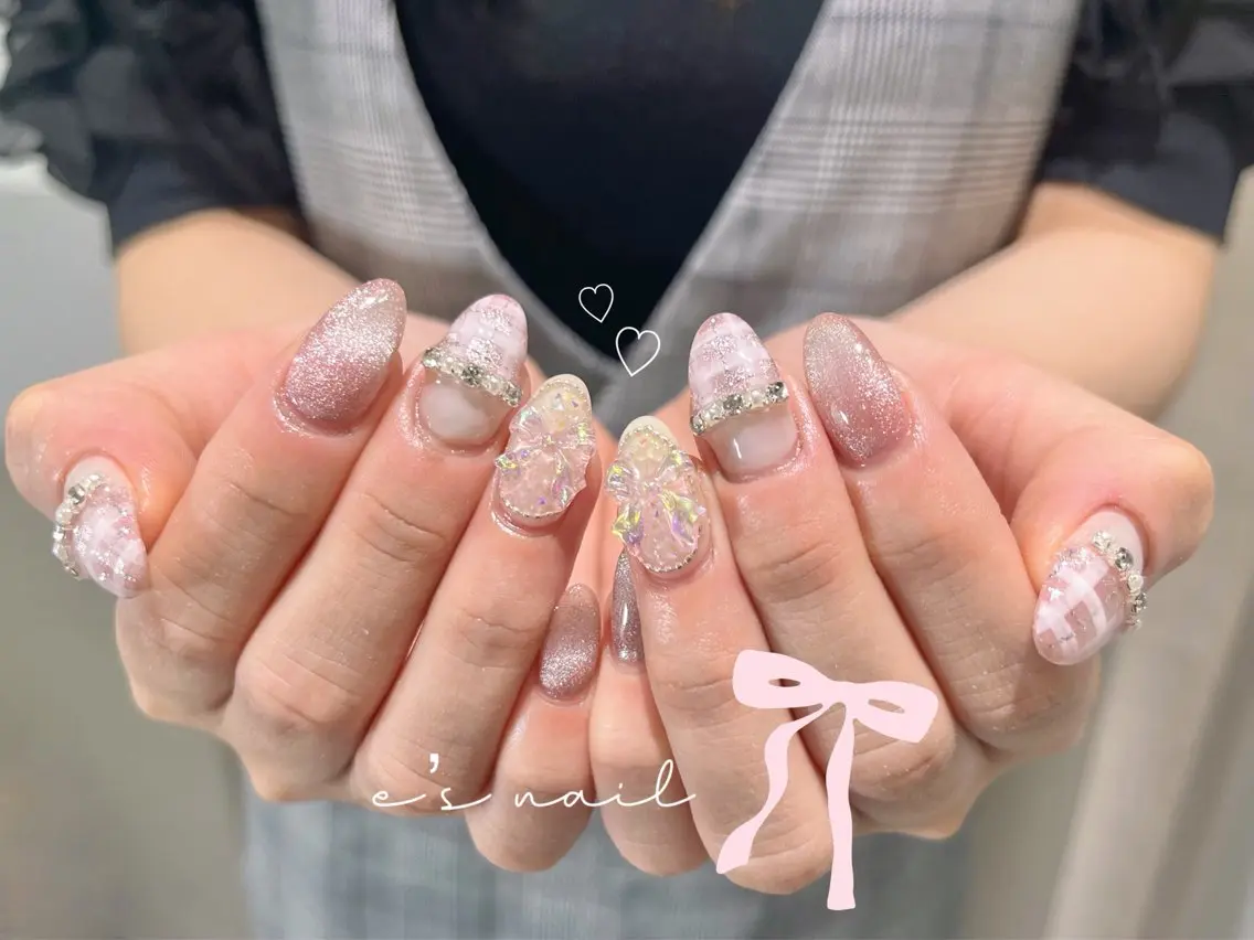 ネイル ハンドネイル ハンドケア e’s nail Lumièreのネイルデザイン