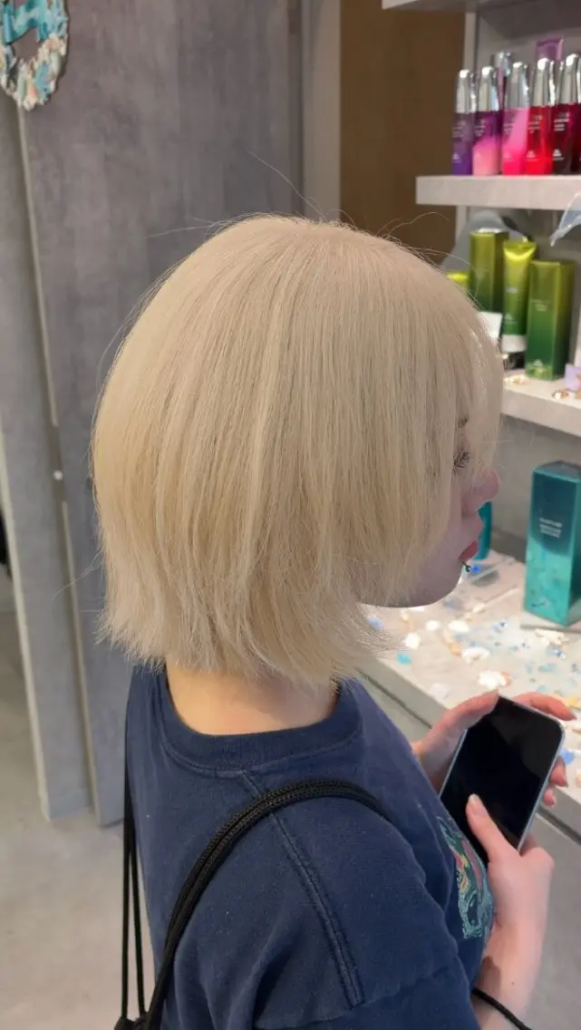 ショート ヘアカラー SOL／ あづき⭐️のヘアスタイル