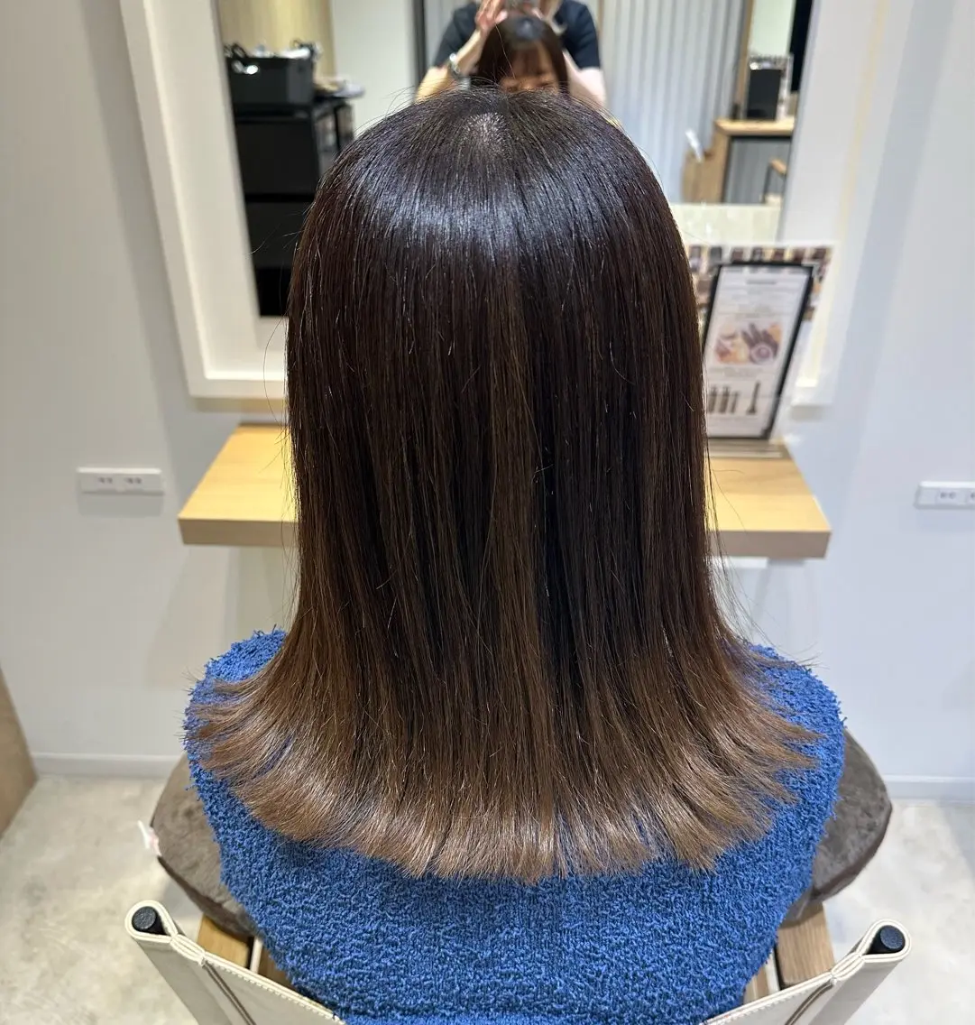 セミロング 川崎 智優のヘアスタイル