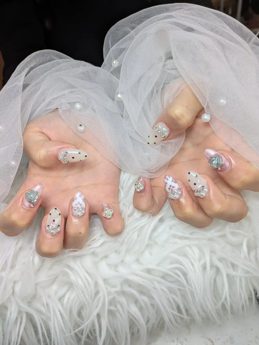 ネイル Queen Nail 柏店 クイーンネイルのネイルデザイン