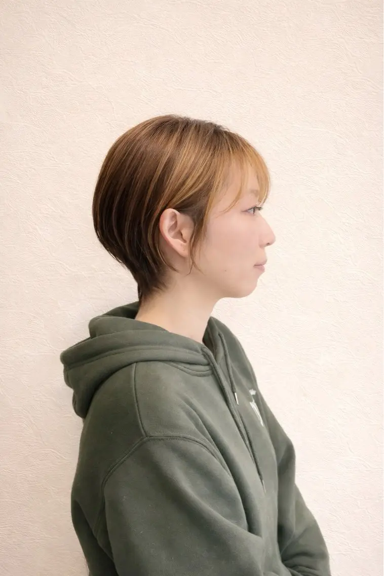骨格補正似合わせカット＋リフトアップスパの写真