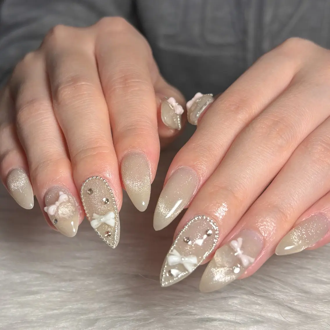ネイル ハンドネイル LAVISH manaのネイルデザイン