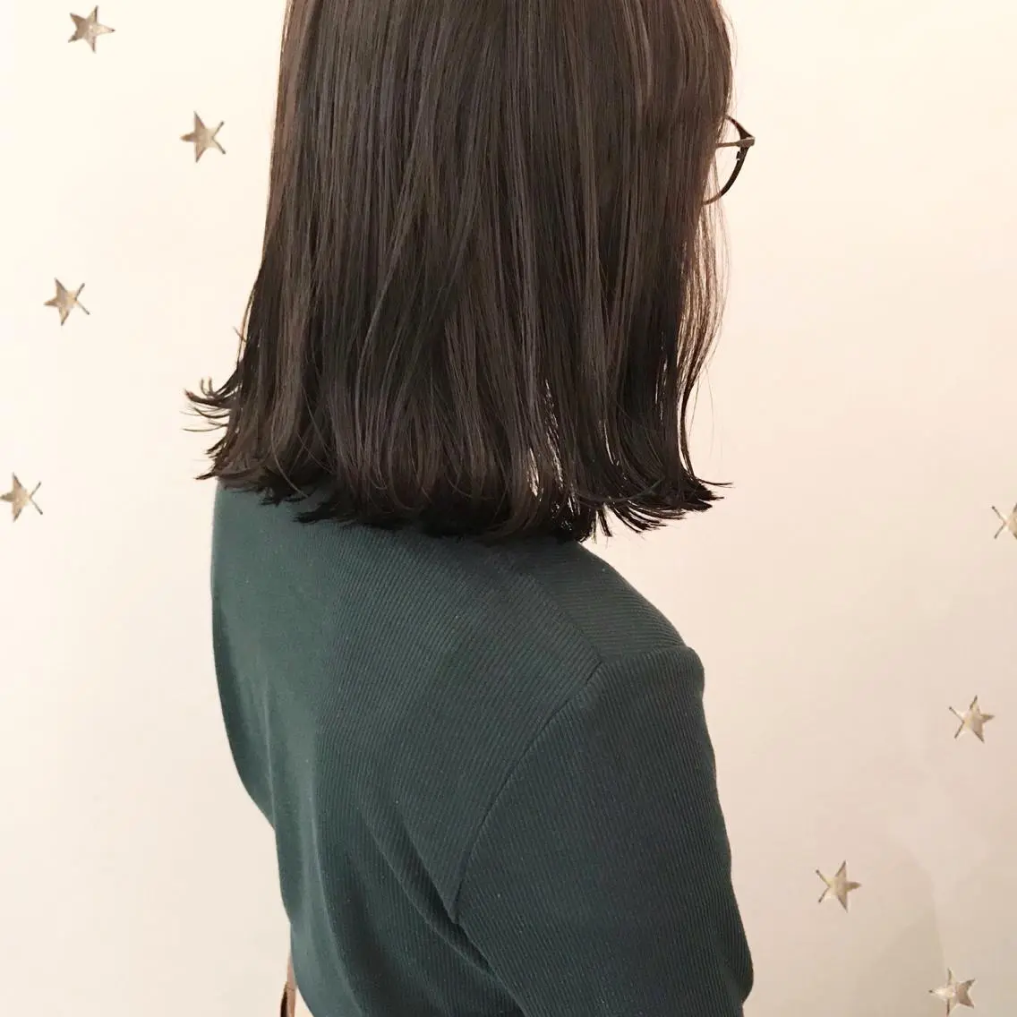 ミディアム 市川 千夏のヘアスタイル