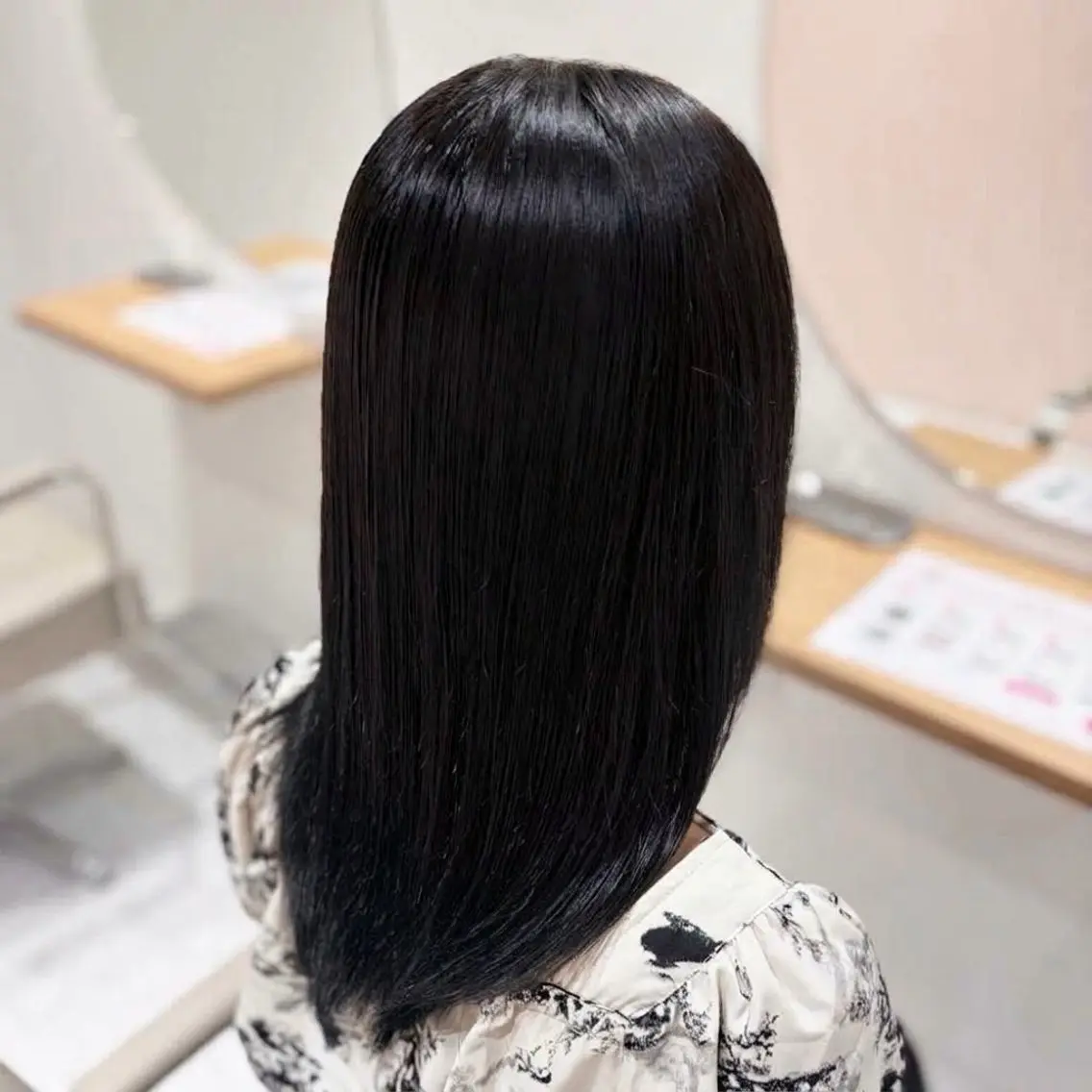 ロング カラー 縮毛矯正 透明感/艶カラー 💘Hanaのヘアスタイル
