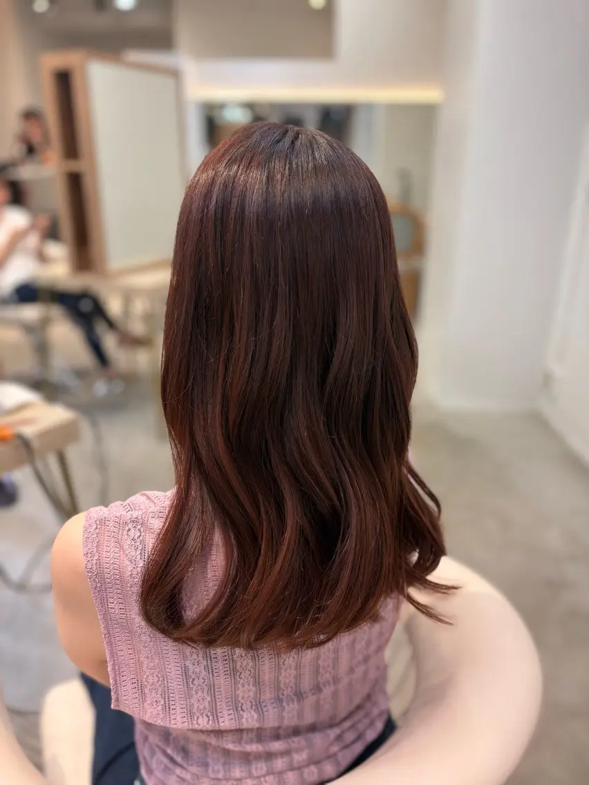 セミロング ヘアカラー ﾊﾙﾅ🌸 髪質改善のヘアスタイル