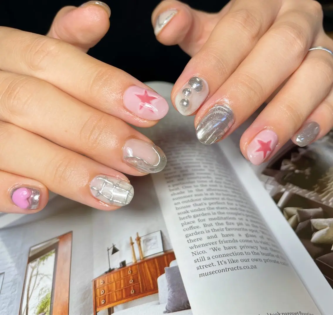 ネイル シルバー Lofinails ちひろのネイルデザイン
