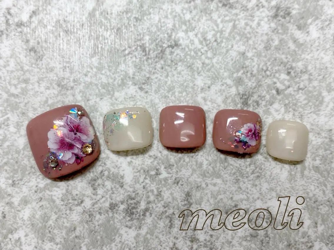 ネイル フットネイル nail salon meoli メグのネイルデザイン