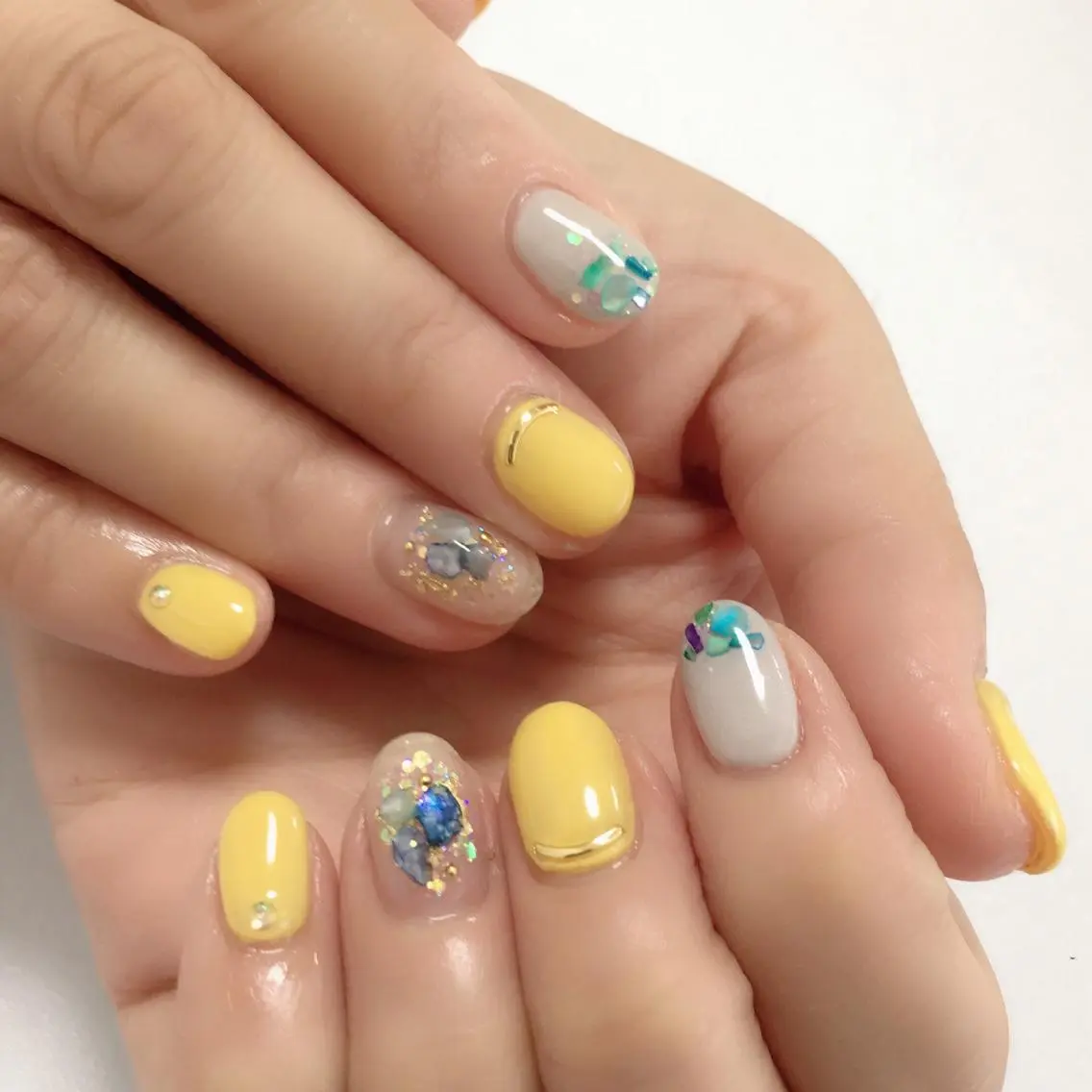 ネイル ワンカラーネイル ストーンネイル Nono Nail ノノネイルのネイルデザイン