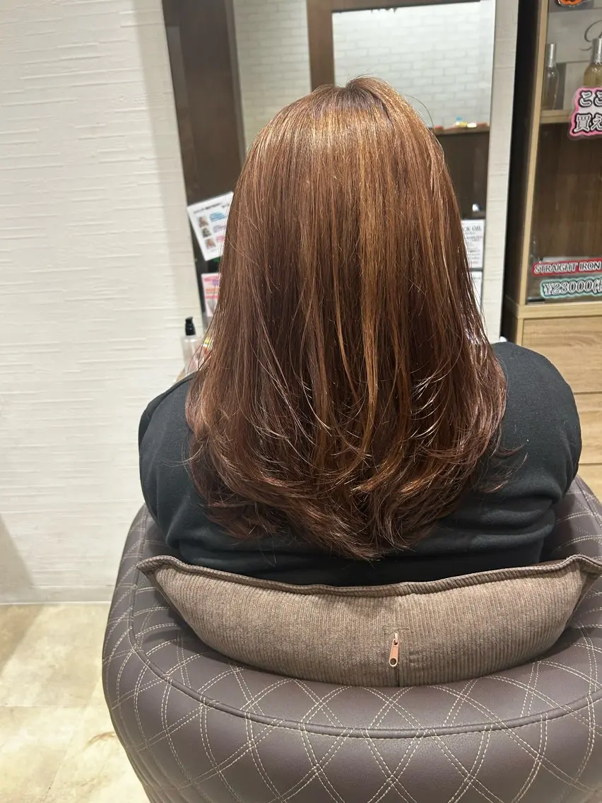 セミロング レイヤーカット ❤️🔥 RENA❤️🔥のヘアスタイル