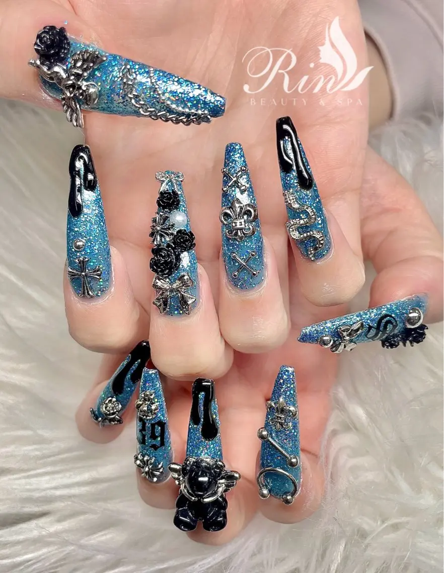 ネイル アートネイル フレンチネイル ジェルネイル 韓国ネイル ミラーネイル Rin Nail 新大久保店のネイルデザイン