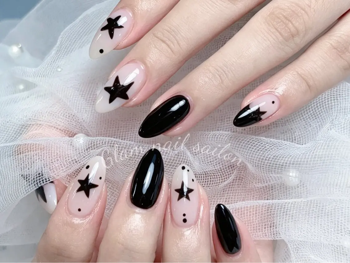 ネイル エツメ💅 長さ出し🎀デザインのネイルデザイン