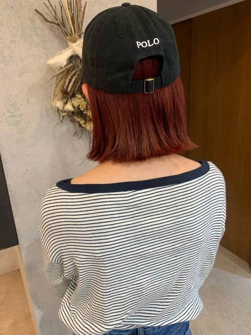 ミディアム カラー ボブ 吉田 早織のヘアスタイル