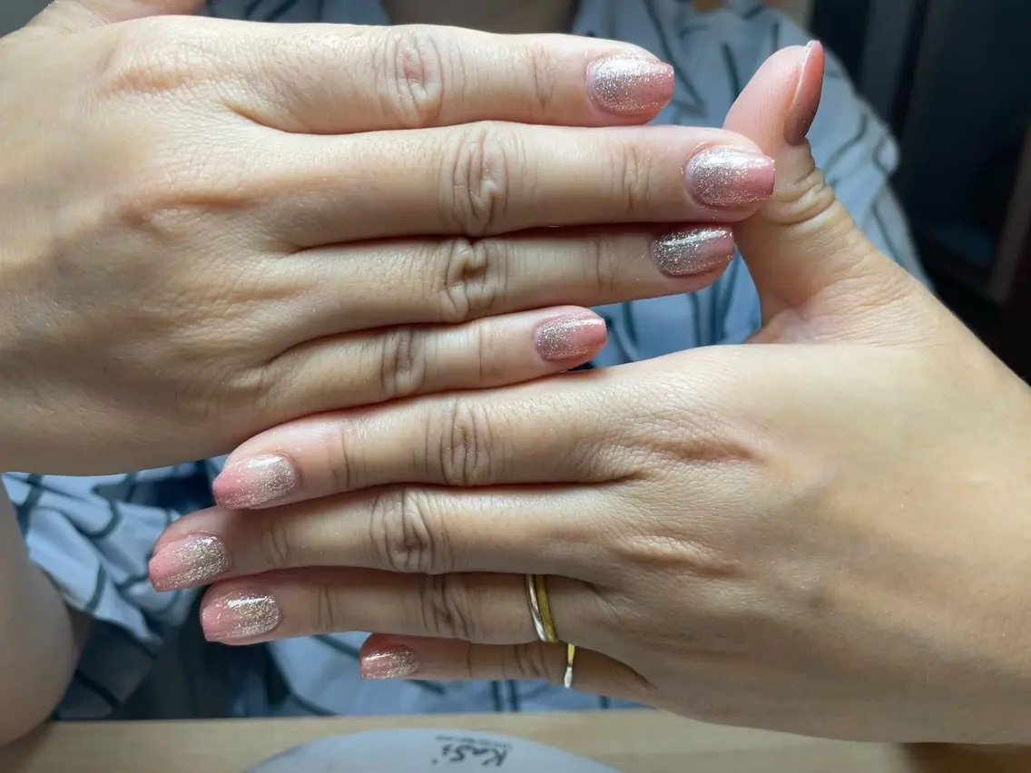 ネイル ハンドネイル 楊 蓉のネイルデザイン