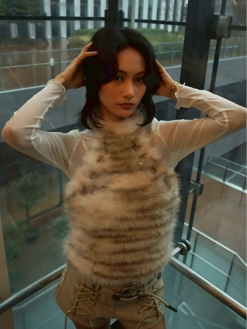 ミディアム カット トリートメント DEAN ISLA 海外風ヘアサロンのヘアスタイル