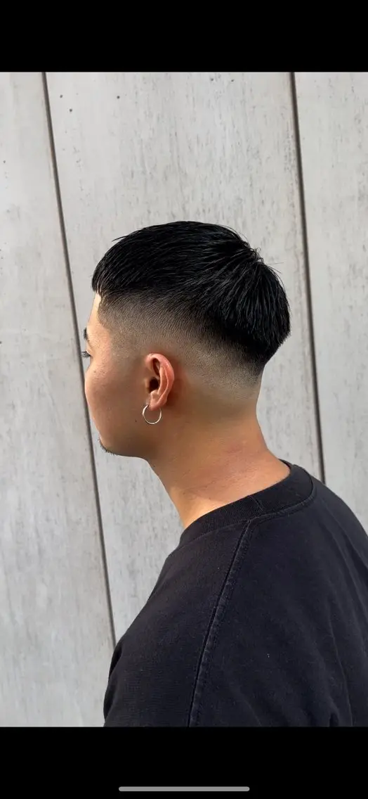 メンズ フェードカット スキンフェード タカセ レンのヘアスタイル