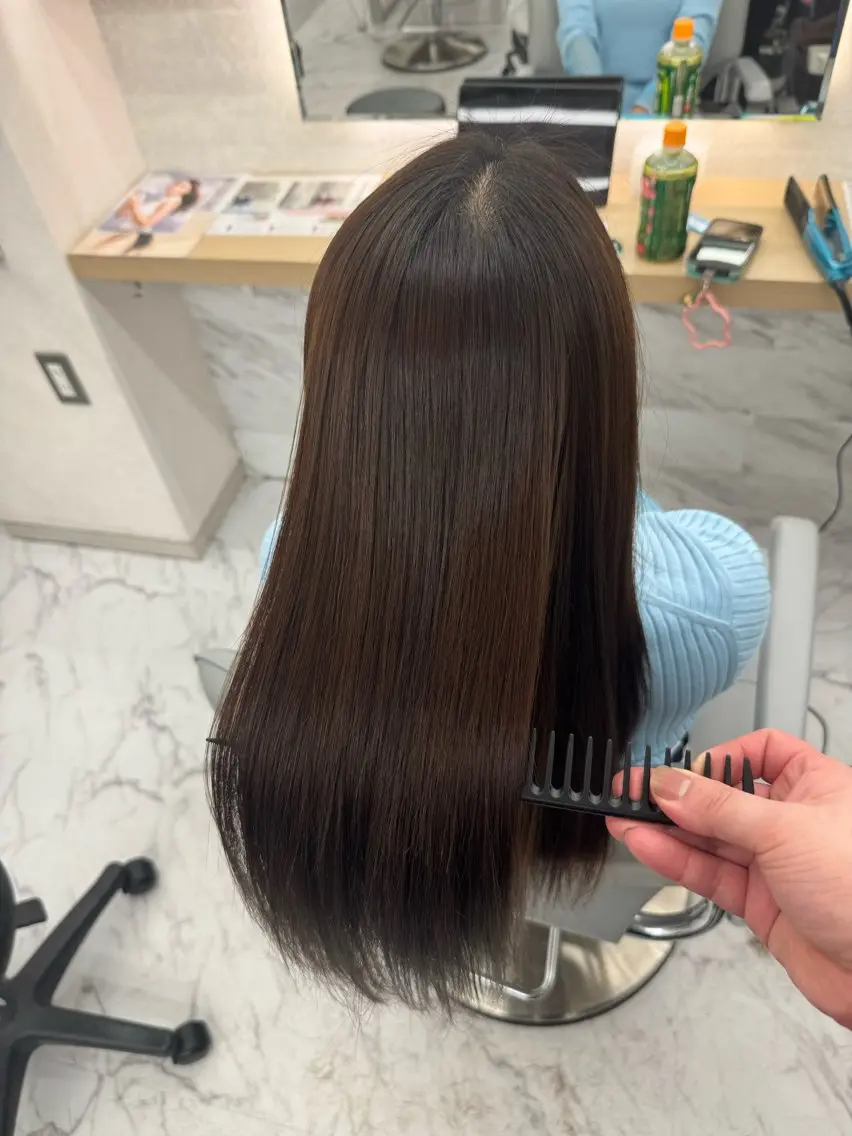 ロング カラー ベージュカラー ブラウンカラー トリートメント sakai toshinoriのヘアスタイル