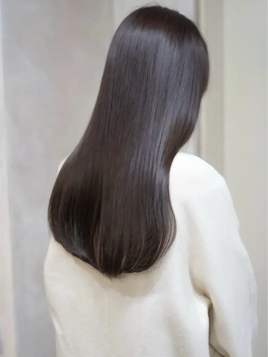 ロング ALLY 原宿のヘアスタイル
