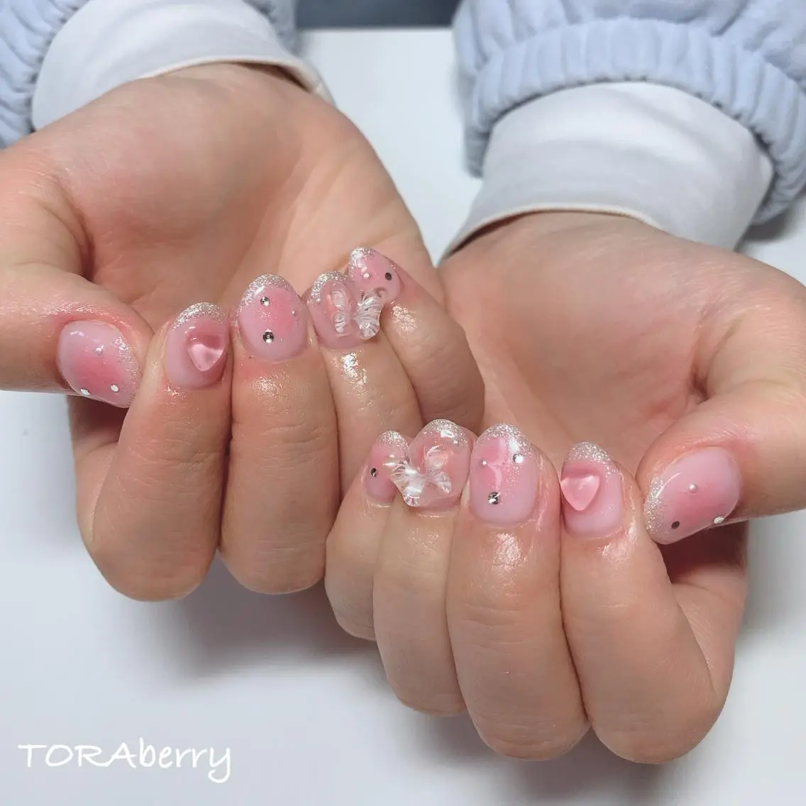 ネイル ハンドネイル ネイリスト なつみのネイルデザイン