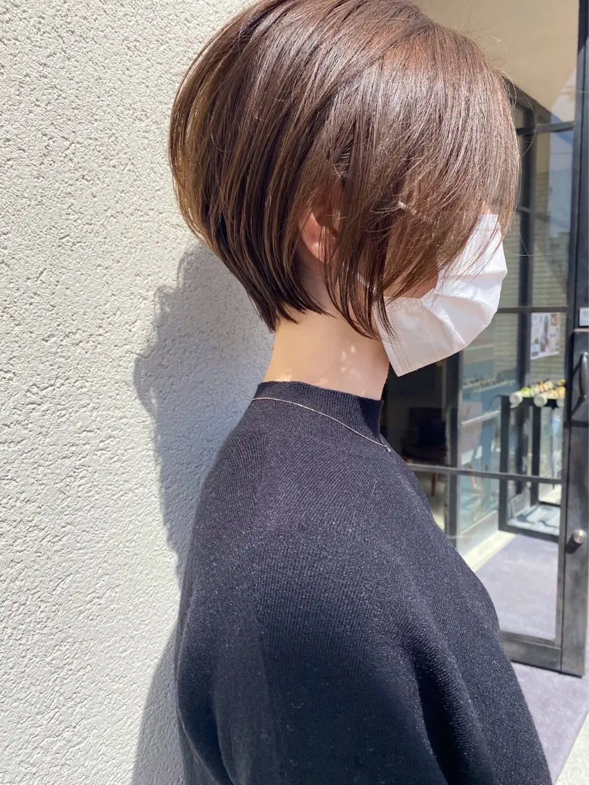 ショート カット ヘアカラー 鳥羽 正治のヘアスタイル