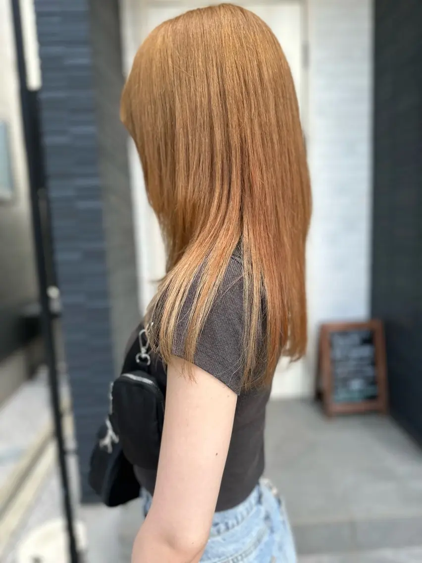 セミロング ヘアカラー K Harukaのヘアスタイル
