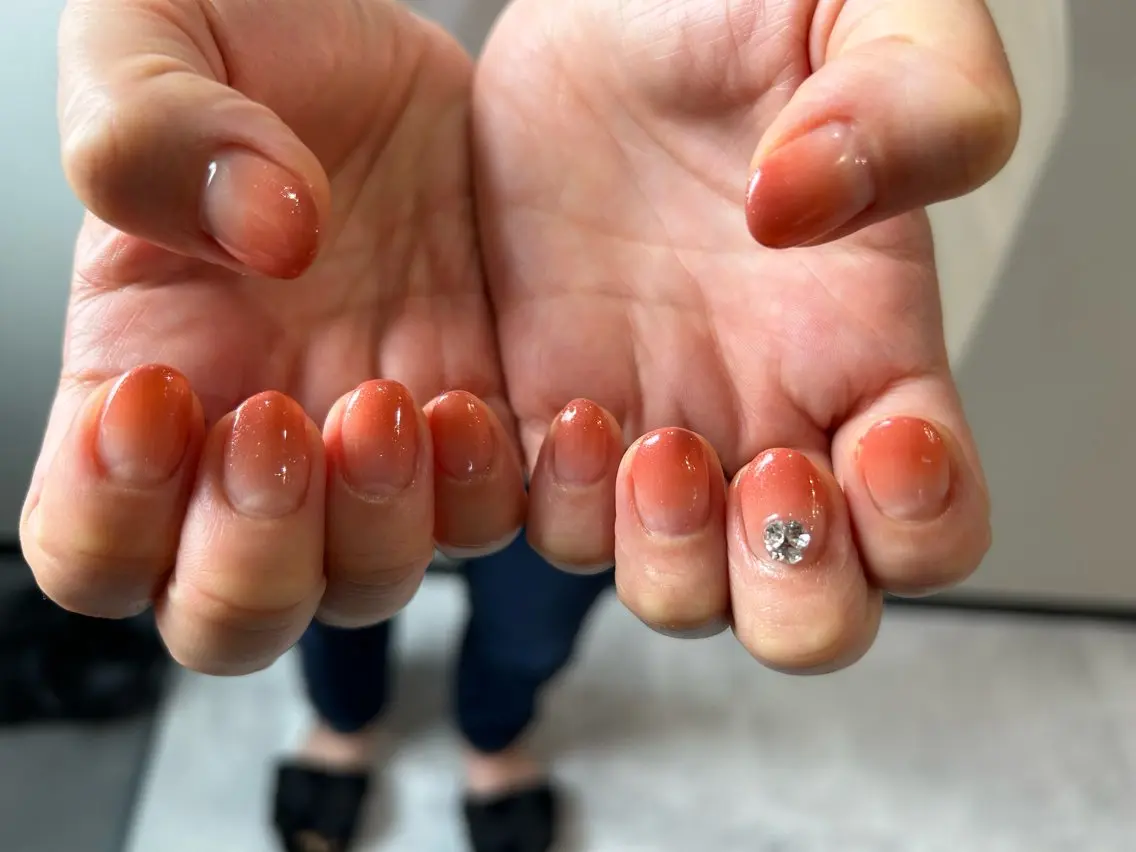 ネイル オレンジ ululimi nailsalonのネイルデザイン