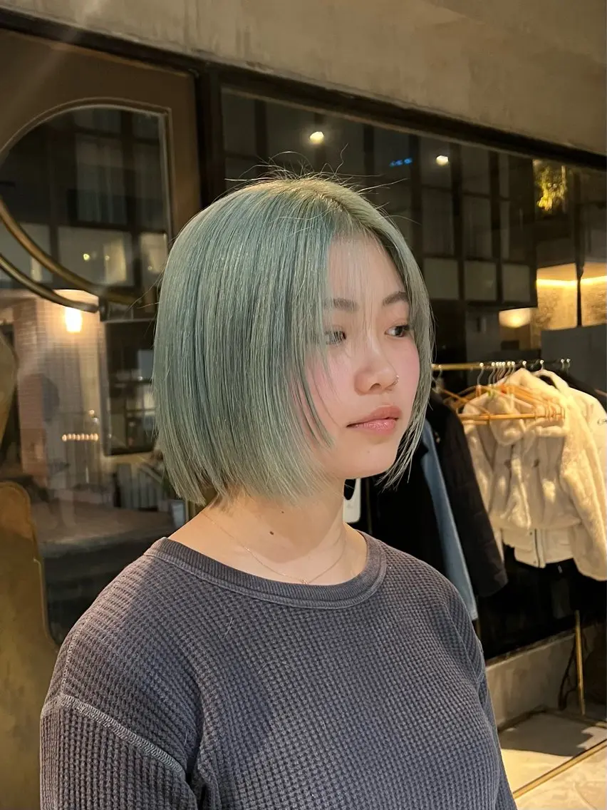 カラー カット ヘアカラー トリートメント 赤みゼロ/透明感 カラー🌿KANTAのヘアスタイル