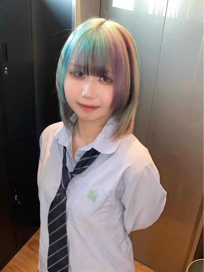 ミディアム ヘアカラー 似合わせカット/ デザインカラー🦄のヘアスタイル